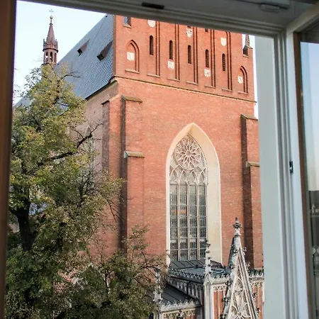 Dominican Square By Hashtag *