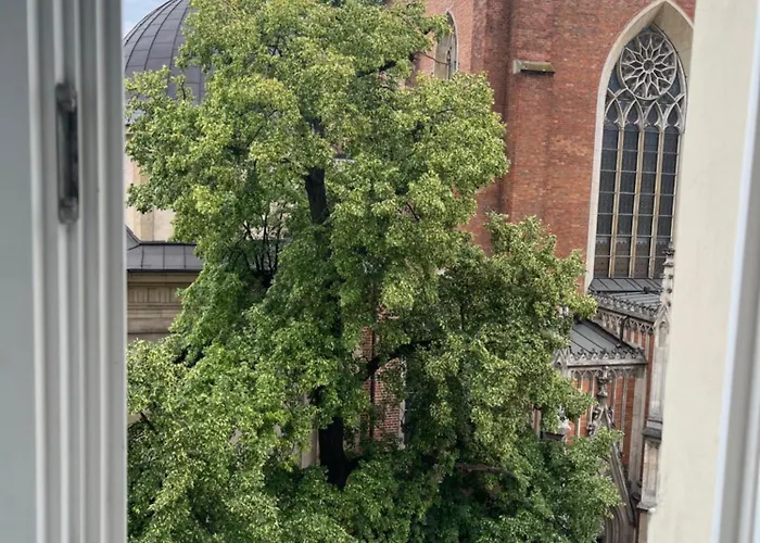 Dominican Square By Hashtag 크라쿠프